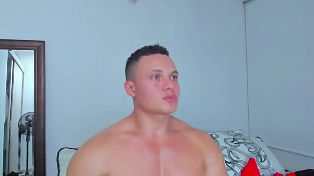 Chat XXX ao vivo de KingLevi01