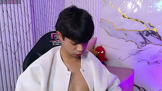 Spark_tay live XXX chat