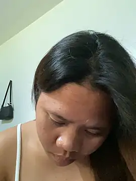 XXX chat uživo modela _UrSingleMamiBella_