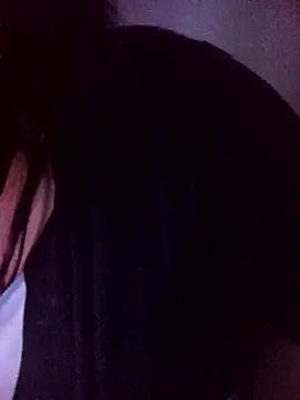 Chat XXX ao vivo de Zesthney_WX