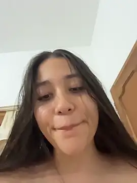 Nhefertary Chat XXX in diretta