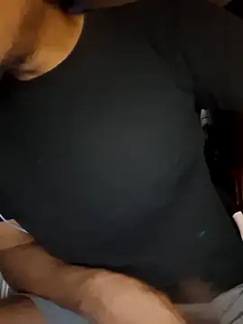 bigboytoy912's Live XXX Chat