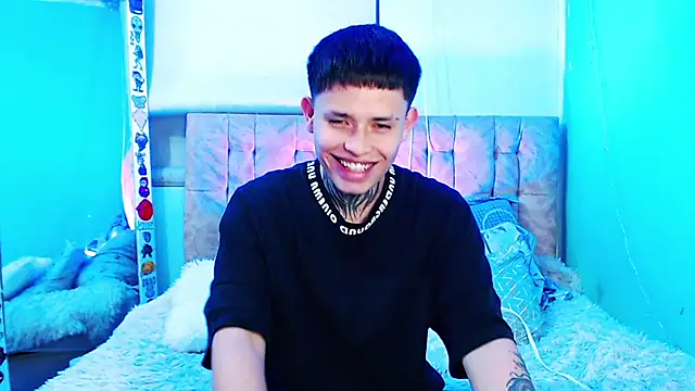 _justinmoon2 Webcamshow