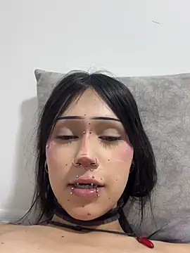 Chloemuaak Show in webcam