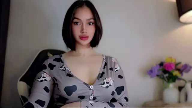 Anna_HollyDoll 网络视讯表演