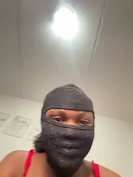StupidNaturalPhatBooty_ Chat XXX in diretta