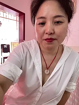 tianwei2567 লাইভ XXX চ্যাট