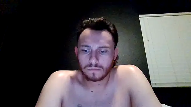 Chat XXX en directo de Tallhungcloudyyy