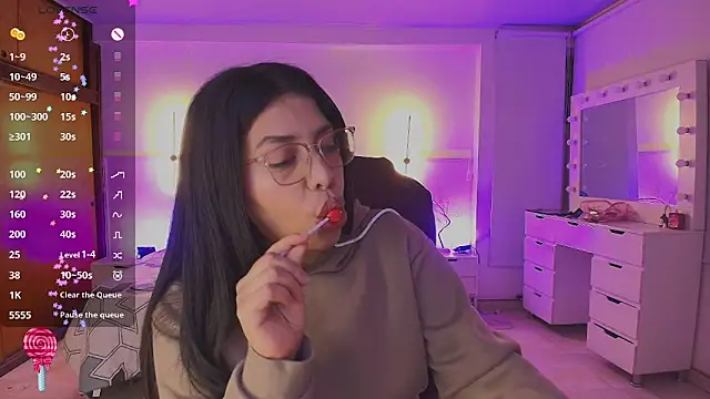 kloe28 라이브 XXX 채팅