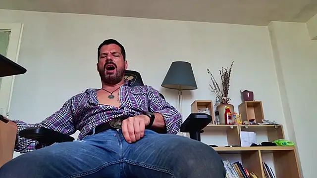 ChrisKox Webcam show