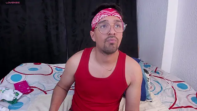 max_ed webcam show