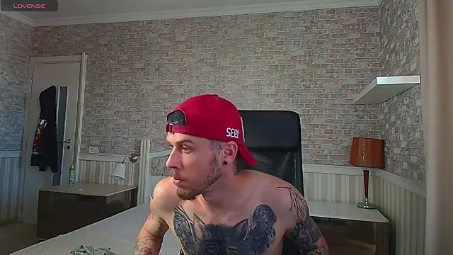 JonahShawn Webbikameraesitys