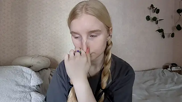 ForwentSeat's Live XXX Chat
