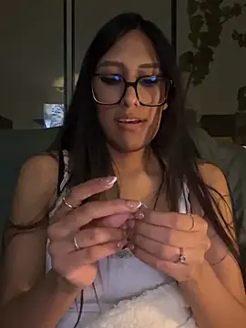 Show de AleFantasy000001Peru na webcam