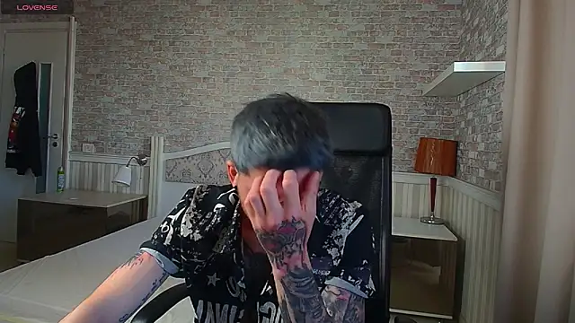 JonahShaw: вебкам-шоу