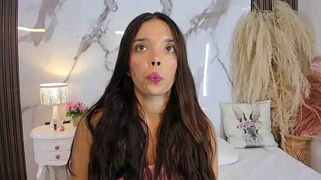 Chatroom XXX en direct de hannahill69