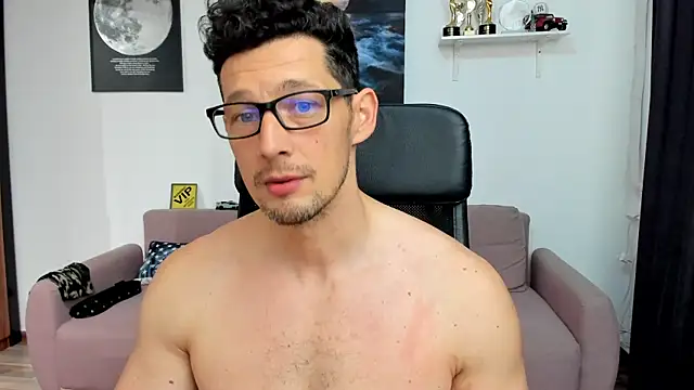 Chat +18 de BrutusK08 ao vivo