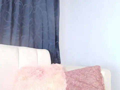 Nina_slut_dirty Live XXX-Chat