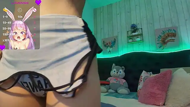 _Rachel_Jones_ Chat XXX in diretta