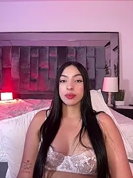 Ashly_bloom_ Adlı Modelin Canlı Sohbet Odası