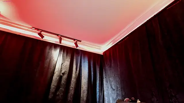 MiaKnox – live chatrum