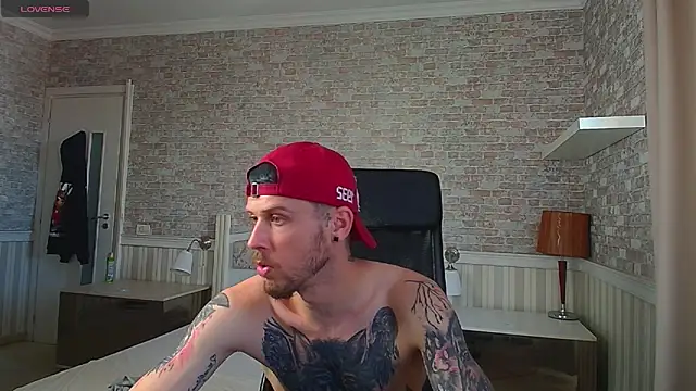 JonahShaw Chat XXX in diretta