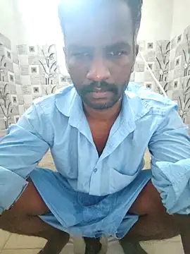 Paramkeerthi Chat XXX in diretta