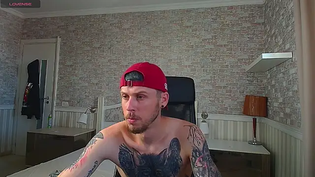 Chat XXX en directo de JonahShaw