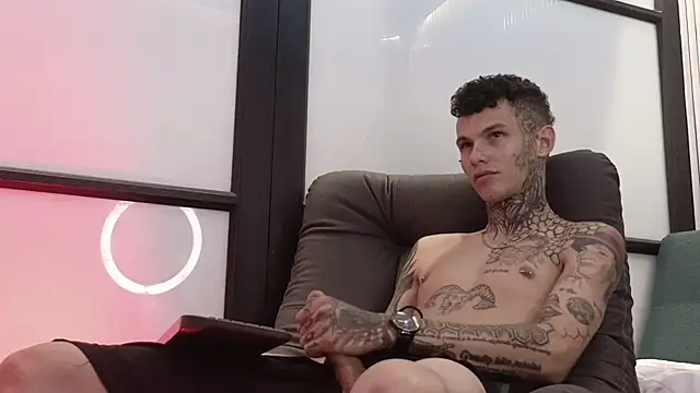 Paulo_527 Webcam show
