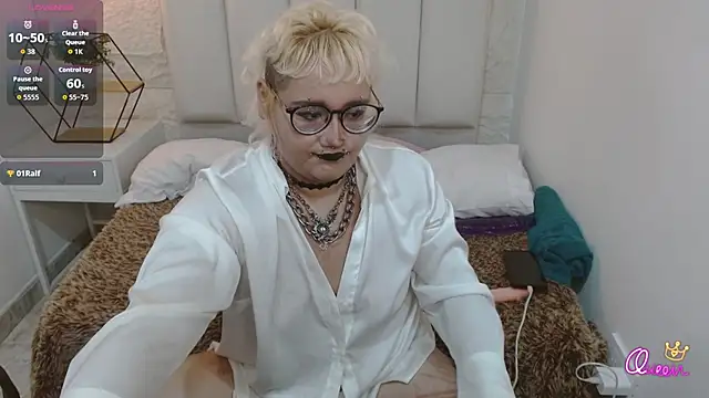 Echypyon_ 现场XXX聊天