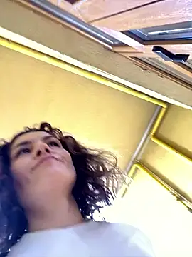 Ms-Lust1- – Naživo XXX chat