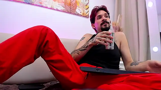 Вебкам-шоу Jonathan_Soto
