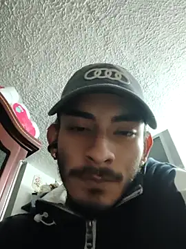 Exlifer's Live XXX Chat