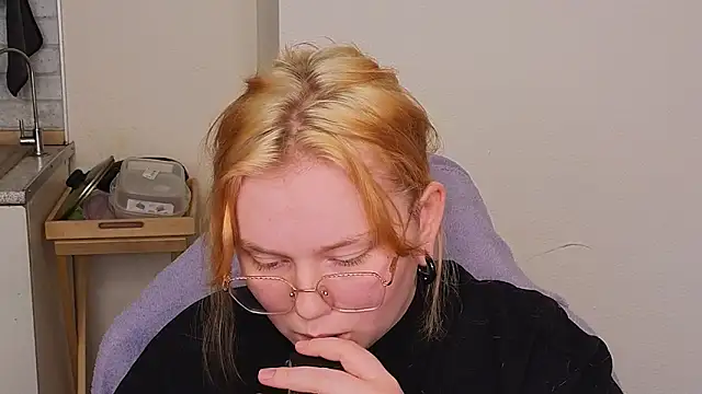 Вебкам-шоу soft_focus