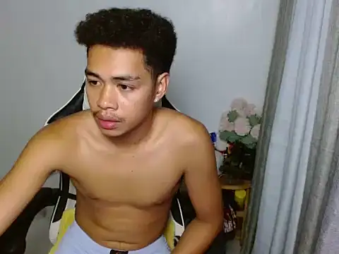 curlyasian_njxx Pertunjukan Webcam