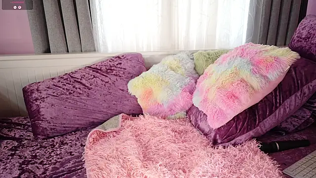 AsianSweetMilf's Webcam Show