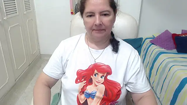 Chat +18 de leonela_69 ao vivo