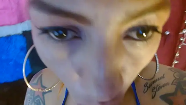 Czat XXX na żywo – veronicaqueenxxx