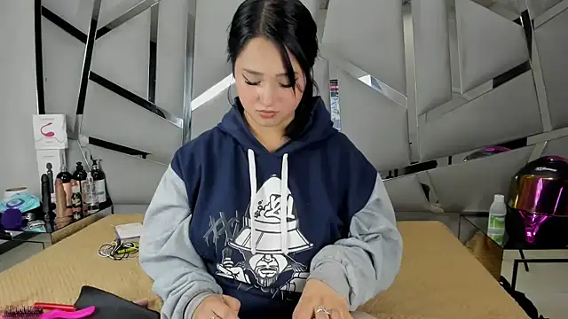 Catherinee69_x 라이브 XXX 채팅