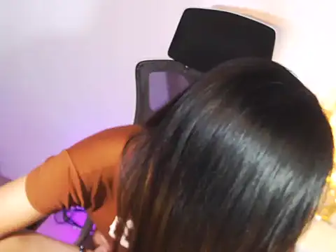 MajesticKitana Pertunjukan Webcam