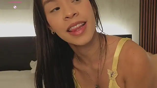 kimhilton_'s Live XXX Chat
