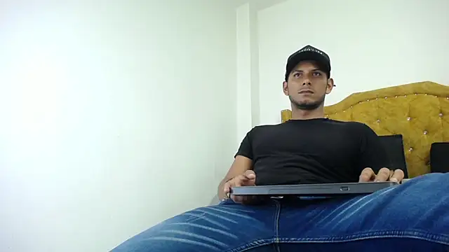 Chris_Dick23 Webcam Show