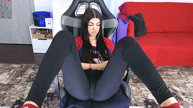 Show modela AnacondaOnn na web-kameri