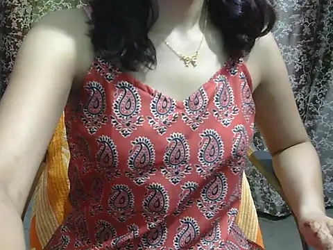 Adorable_AyeshaのライブXXXチャット