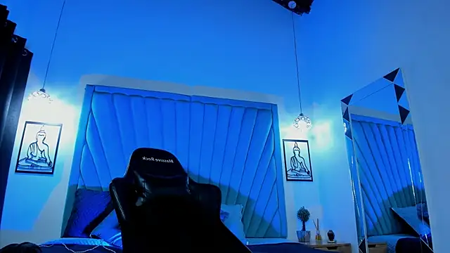 OliverThompsonJS Show Webcam