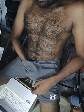 Tinku_1324 webkamerás műsora