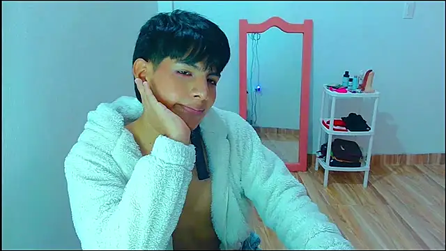 phuwin_bj Webcam-Show
