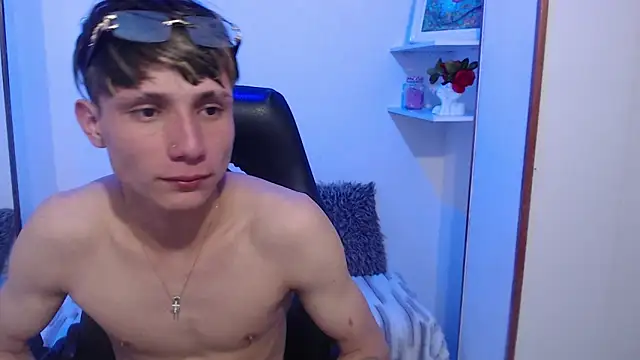 Yao_23 webkamerás műsora