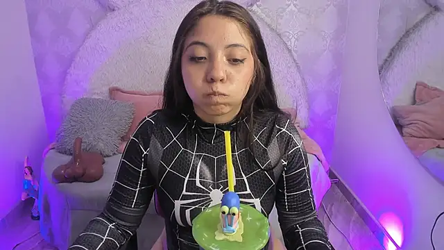 Sarita_jane Adlı Modelin Canlı XXX Sohbeti