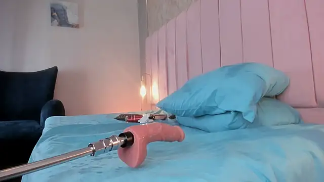 Chatroom XXX en direct de Hillary_Collins1